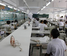 我公司有一批職業(yè)裝定制，請問你們可以上門量體嗎？